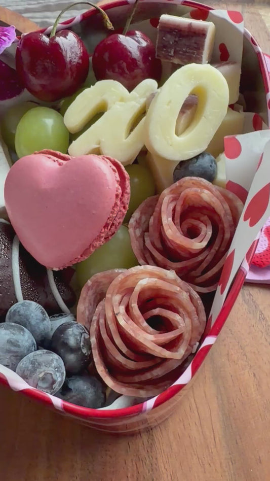 LuvMi Small Heart Tin